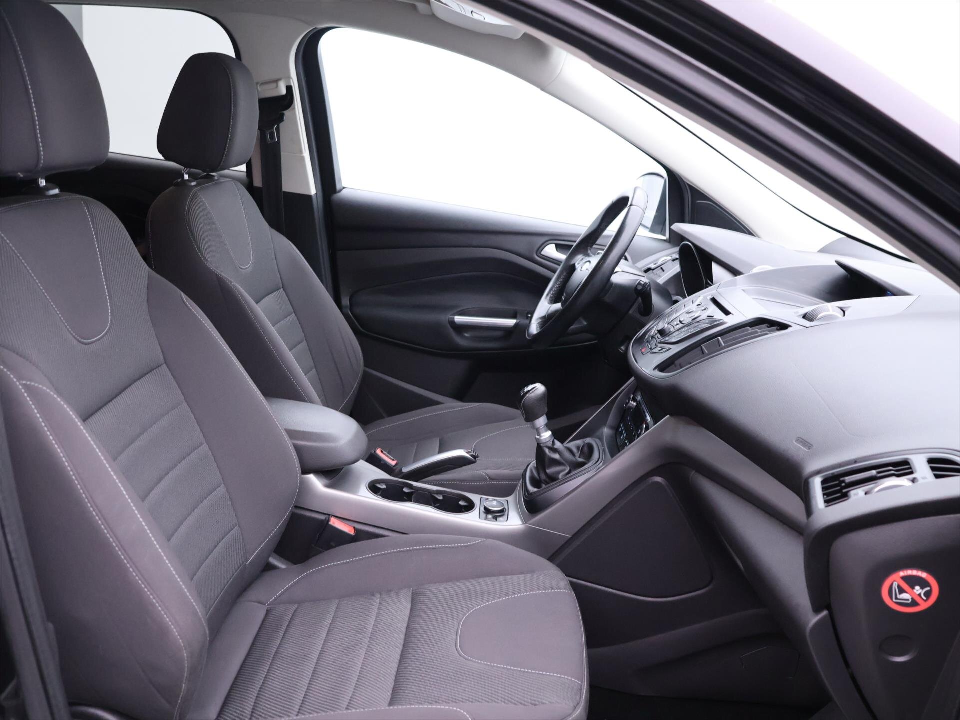 Ford Kuga SUV / Terénní 1,6 l 110 kw