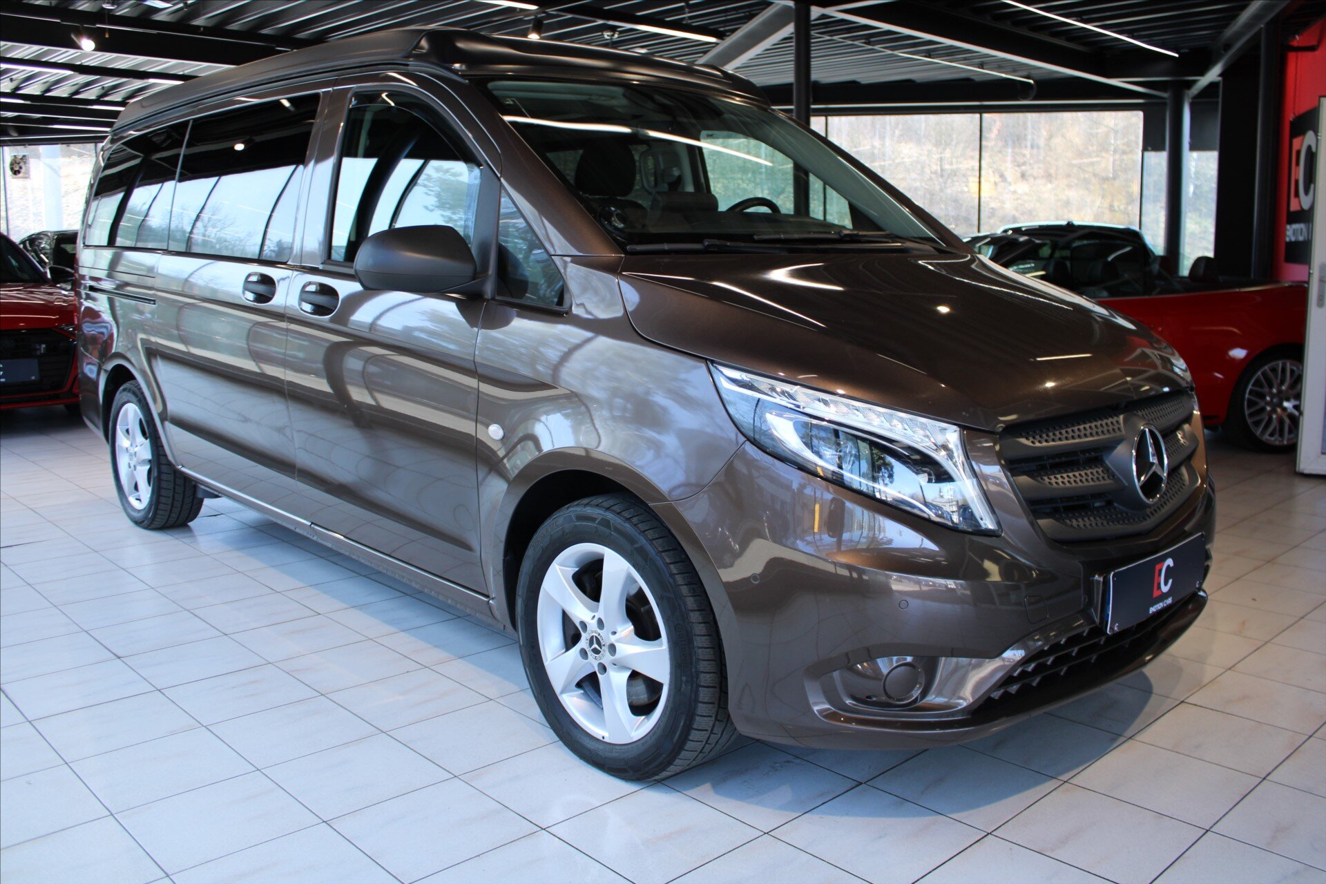 Mercedes-Benz Vito MPV 2,1 l 140 kw
