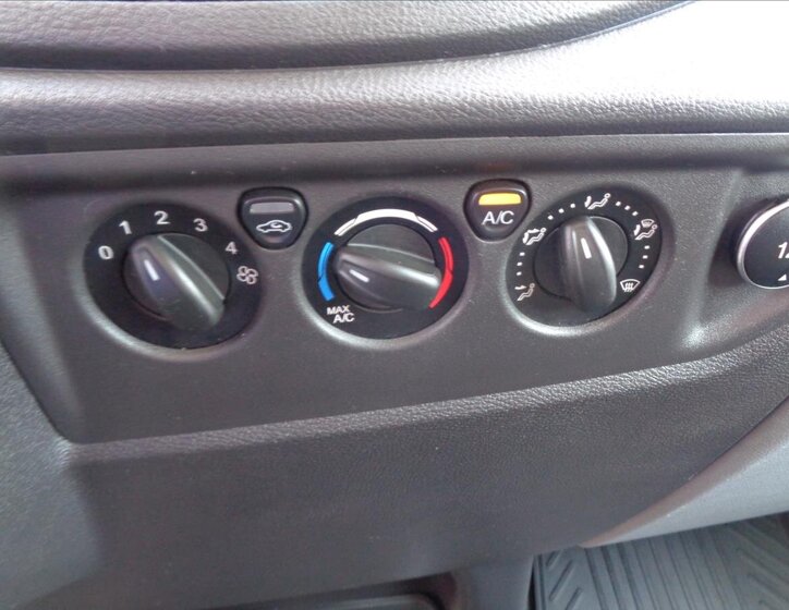 Ford Transit Ostatní 2,0 l 96 kw