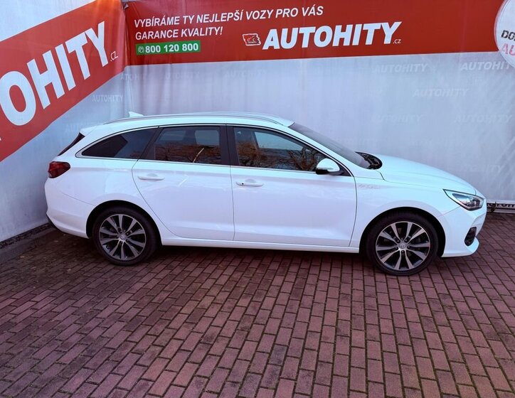 Hyundai i30 Kombi 1,4 l 103 kw