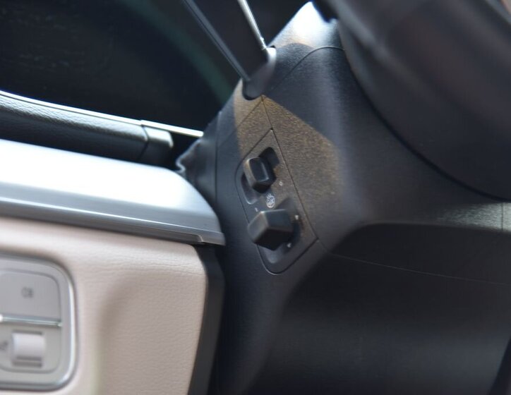 Mercedes-Benz GLE 16