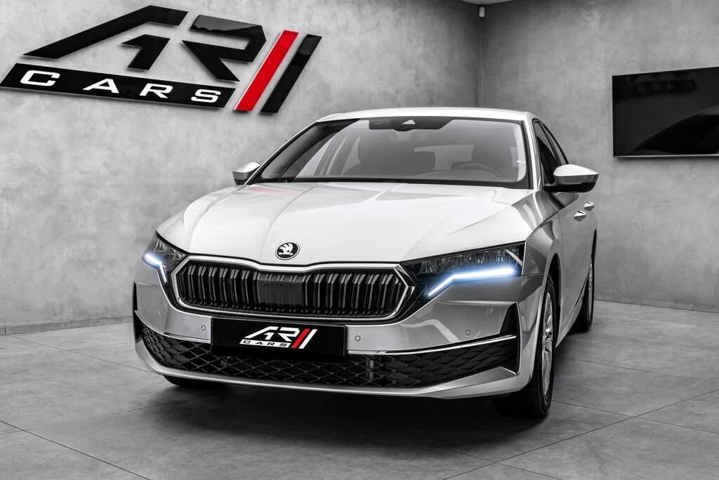 Škoda Octavia Sedan / Limuzína 1,5 l 110 kw