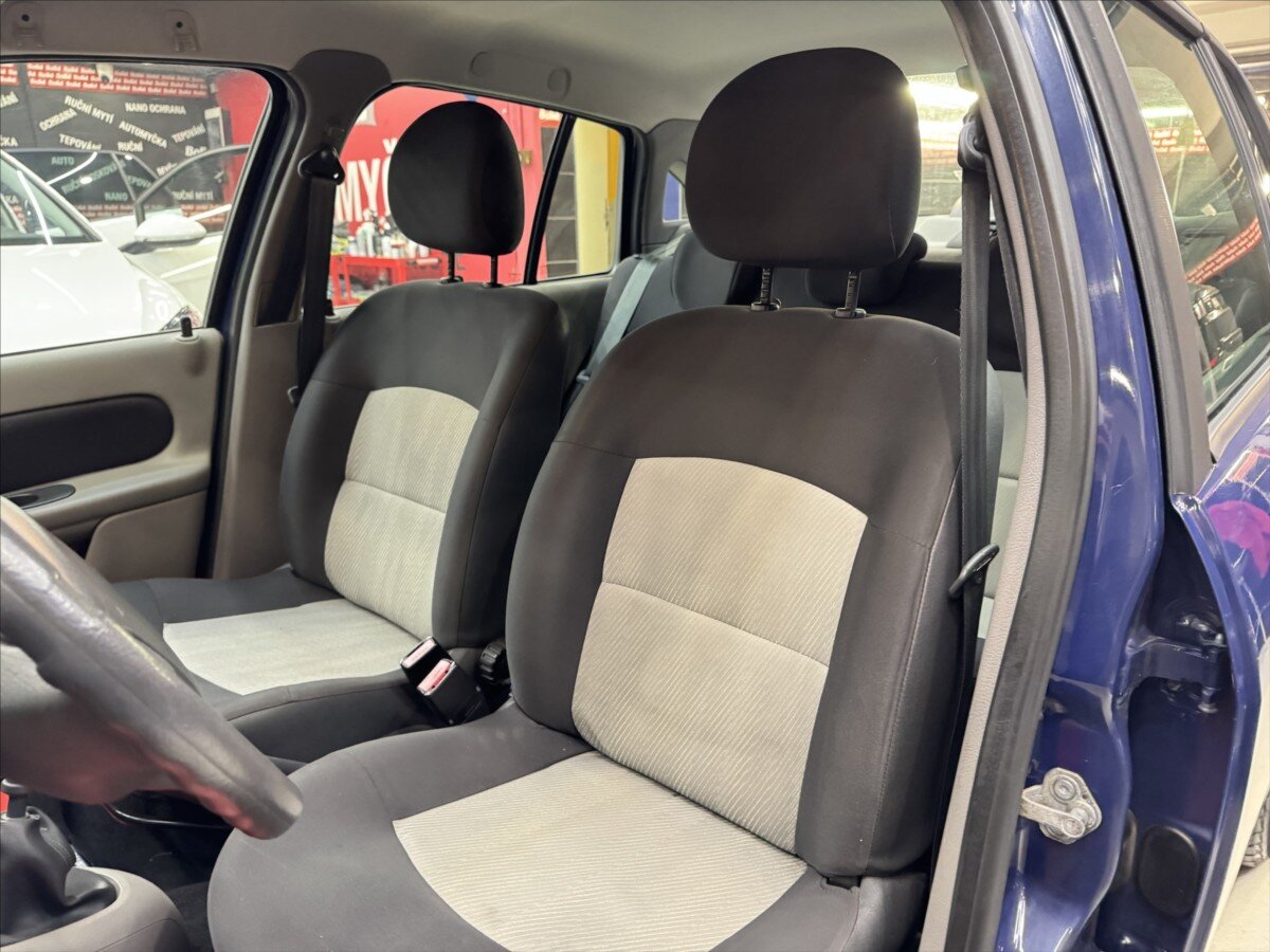 Renault Thalia Sedan / Limuzína 1,1 l 55 kw
