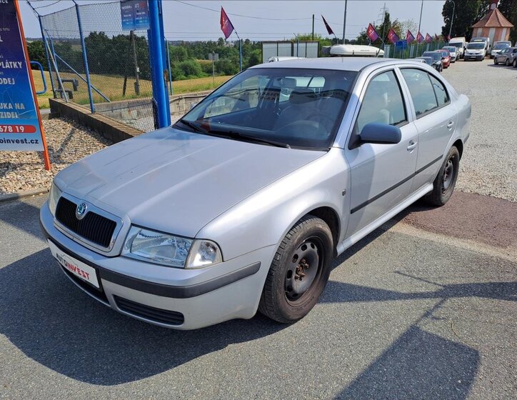 Škoda Octavia Liftback 1,6 l 75 kw
