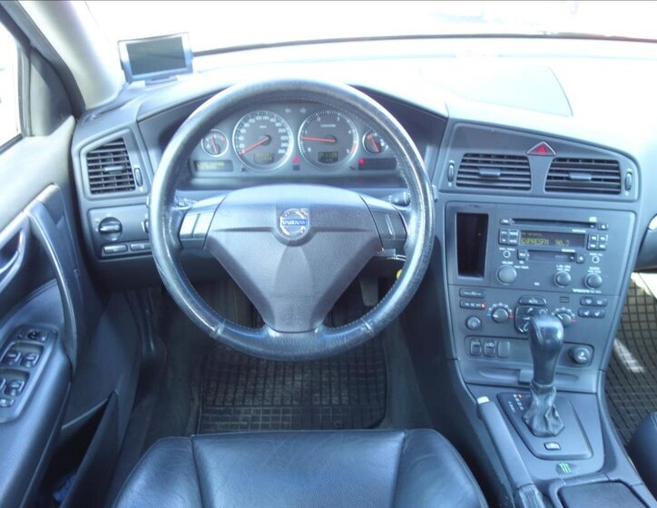 Volvo S60 Sedan 2,4 l 120 kw