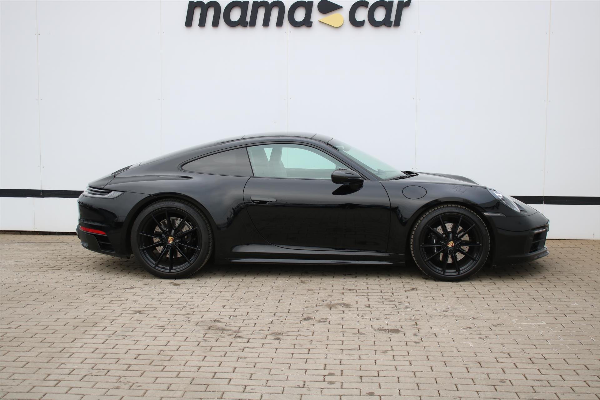 Porsche 911 Kupé 3,0 l 331 kw