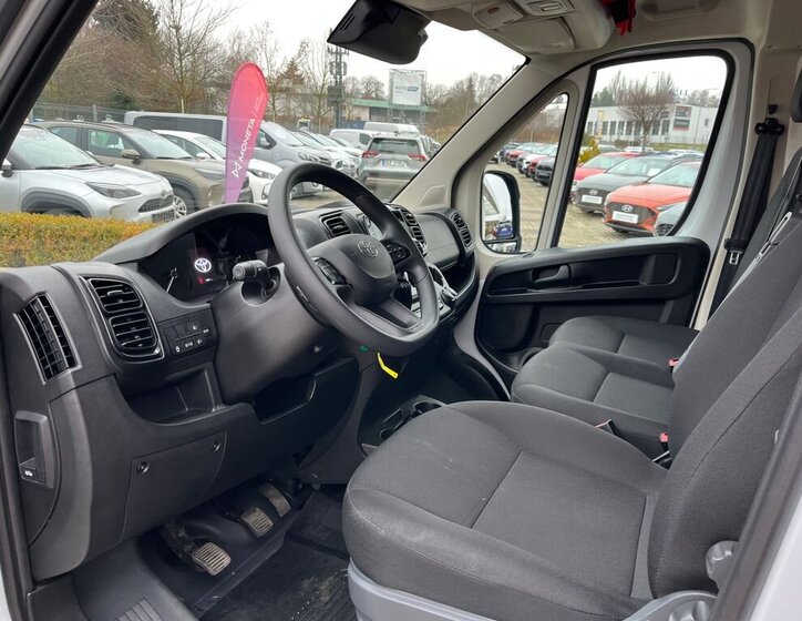 Toyota Proace Max 15