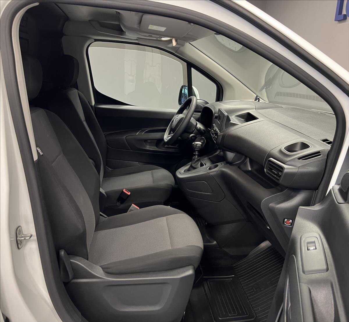 Toyota ProAce City VAN-Minibus 1,5 l 75 kw