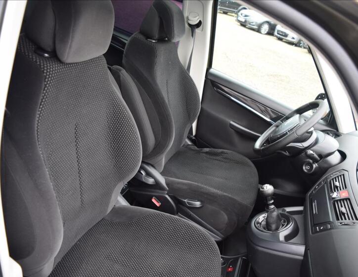 Citroën C4 Picasso 23