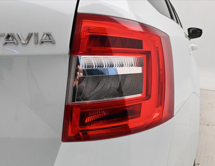 Škoda Octavia Kombi 1,6 l 77 kw