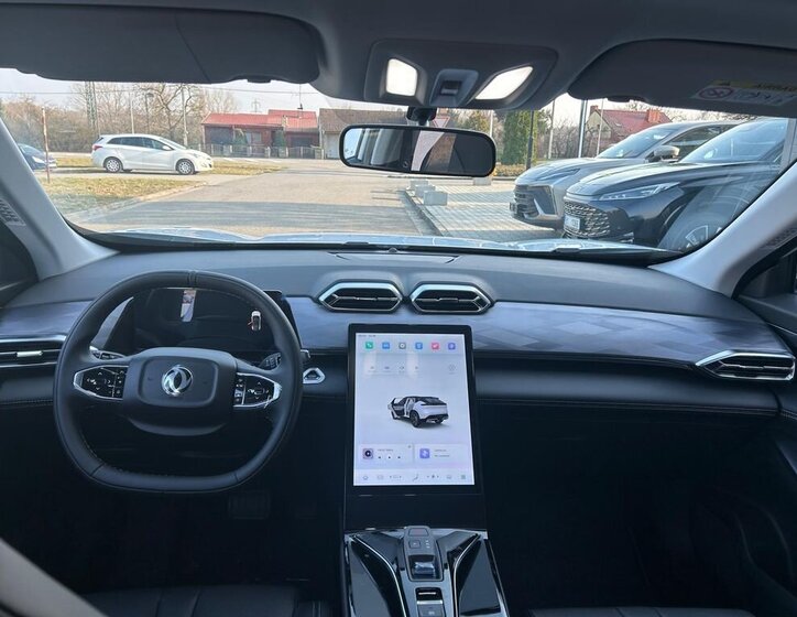 Dongfeng Ostatní SUV / Terénní 1,5 l 145 kw