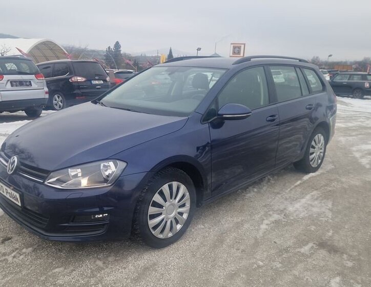 Volkswagen Golf Kombi 1,6 l 81 kw