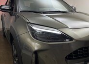 Toyota Yaris Cross SUV 1,5 l 96 kw