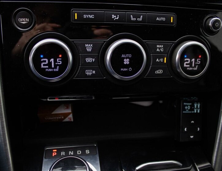 Land Rover Discovery SUV 3,0 l 190 kw