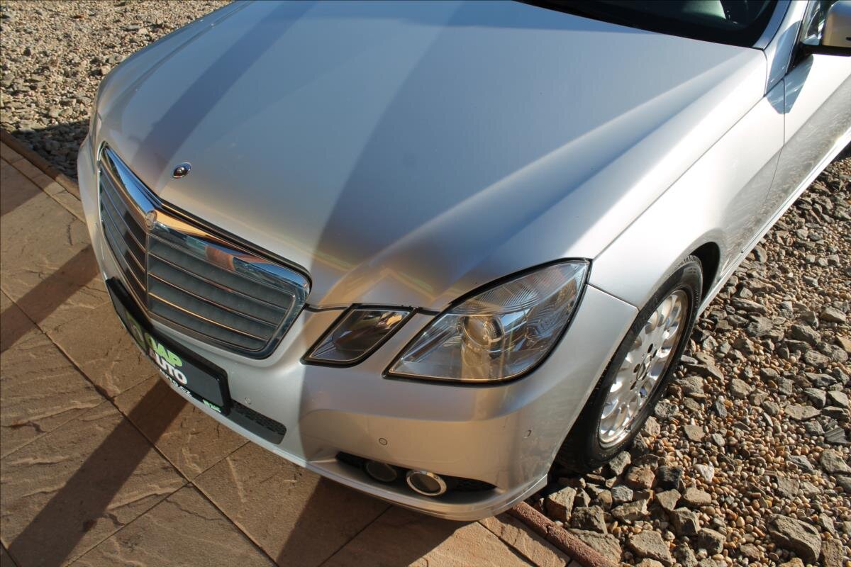 Mercedes-Benz Třídy E Kombi 2,1 l 125 kw