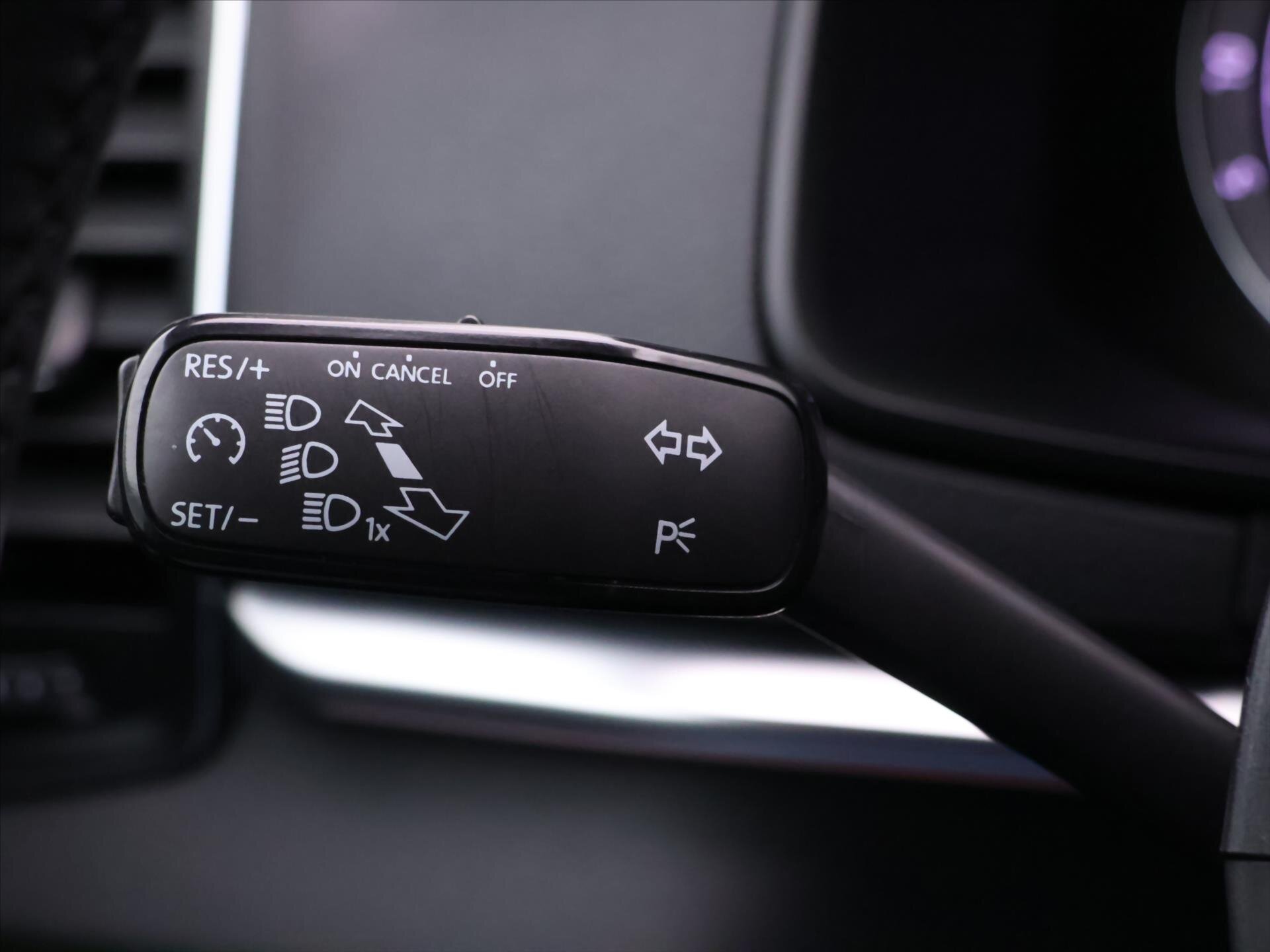 Škoda Karoq SUV / Terénní 2,0 l 85 kw