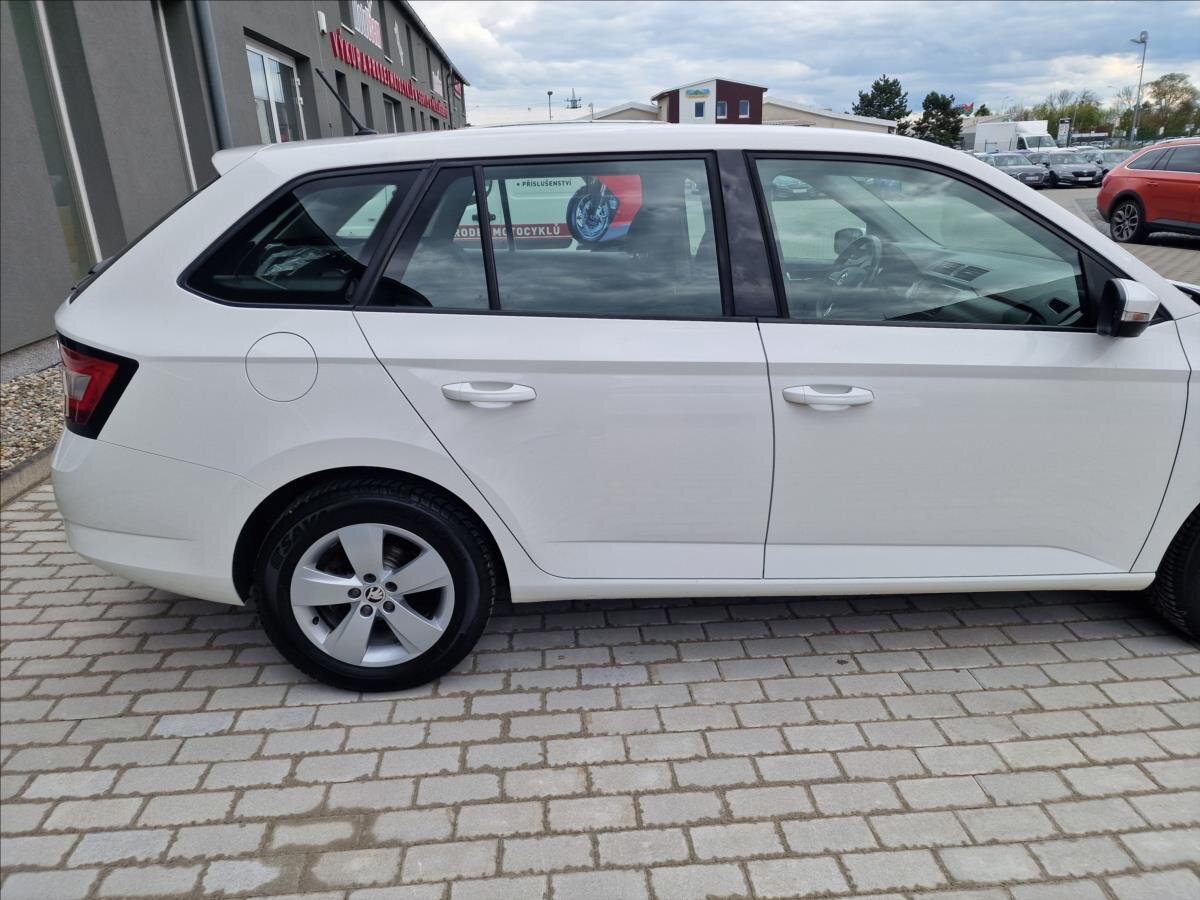 Škoda Fabia Kombi 999,0 70 kw