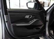 BMW M3 Sedan / Limuzína 3,0 l 375 kw