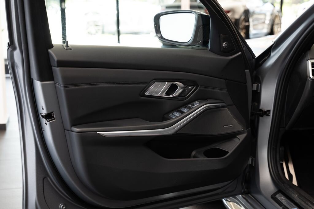 BMW M3 Sedan / Limuzína 3,0 l 375 kw