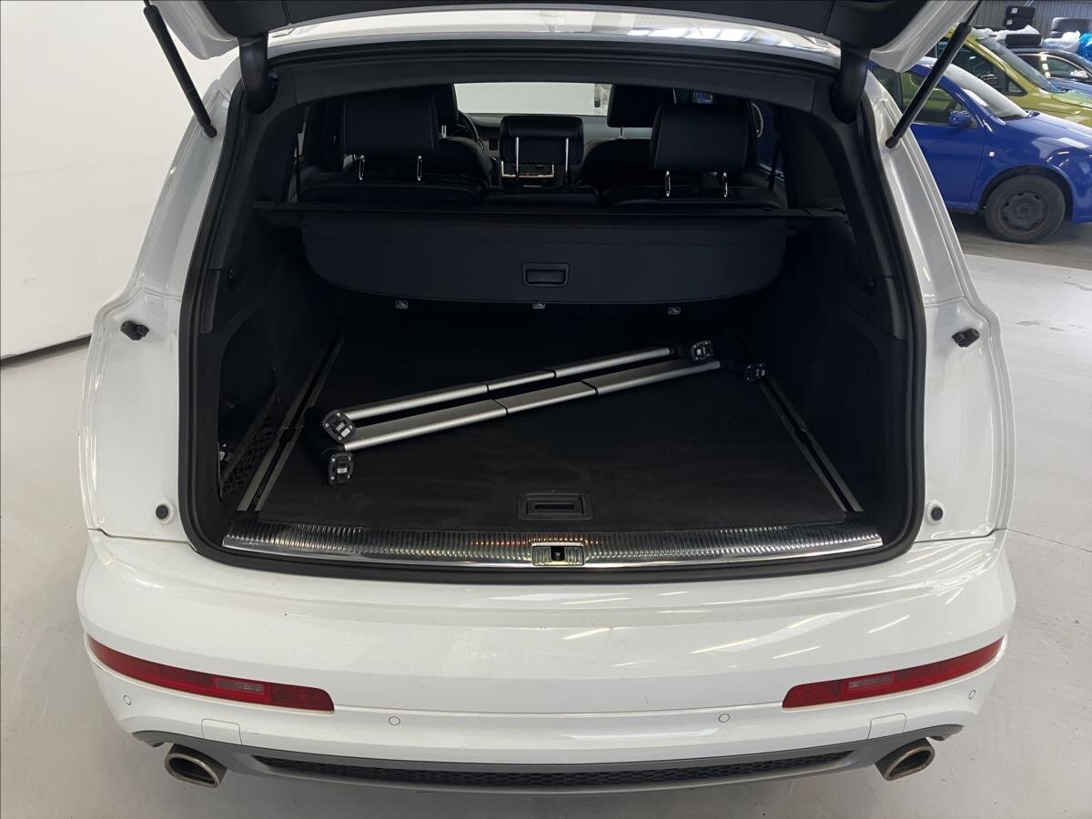 Audi Q7 SUV 3,0 l 180 kw