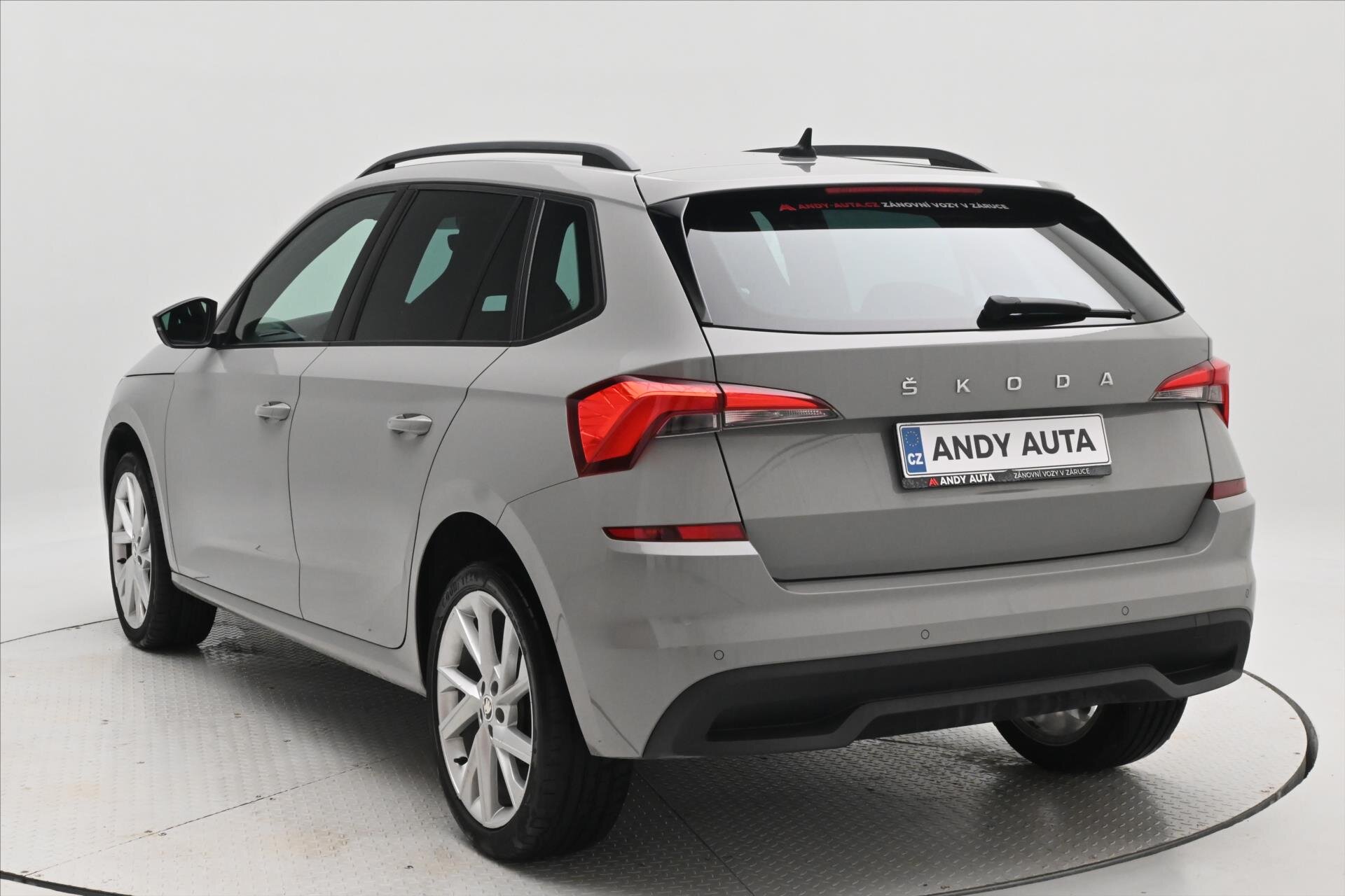 Škoda Kamiq SUV 999,0 81 kw