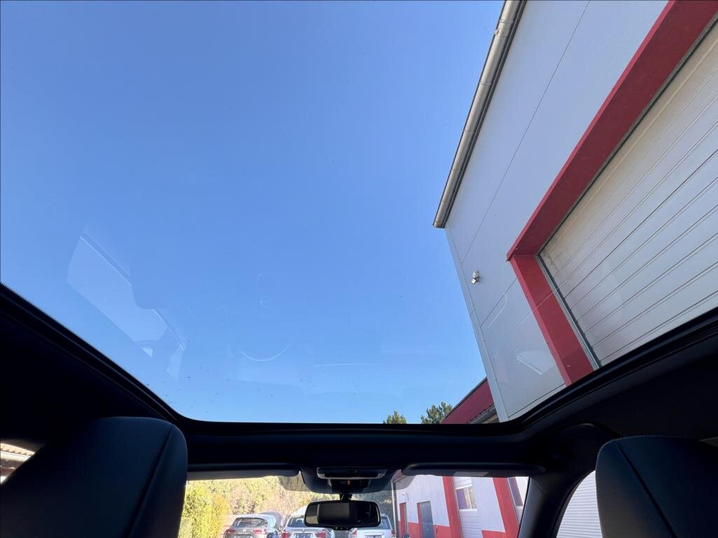 Nissan Qashqai SUV / Terénní 1,3 l 116 kw