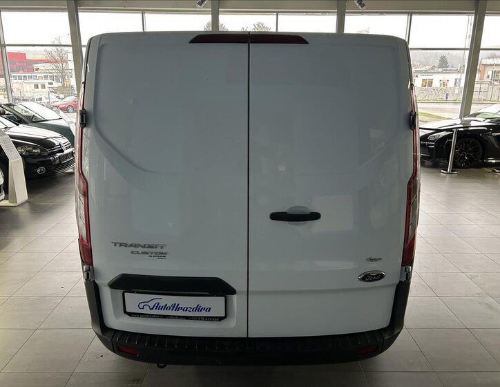 Ford Transit Custom 6