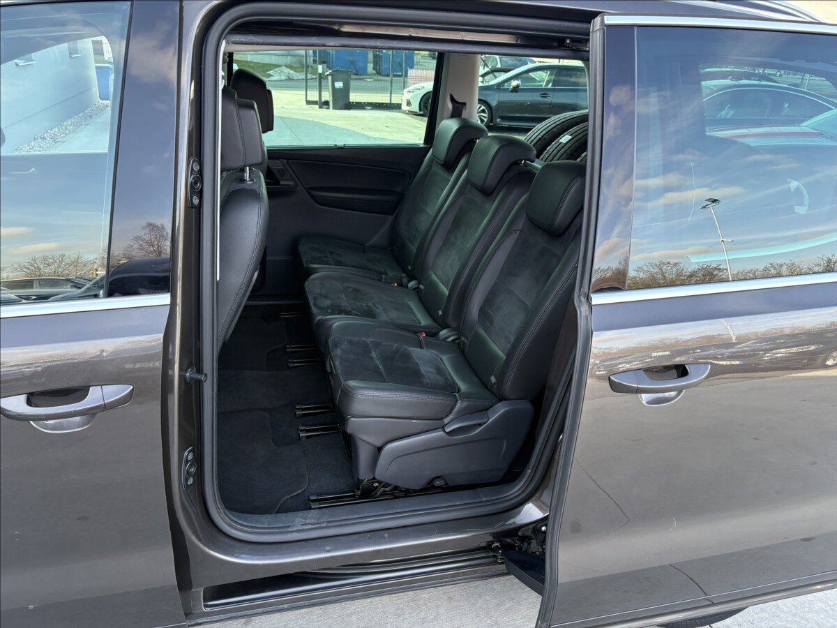 Volkswagen Sharan Kombi 2,0 l 110 kw