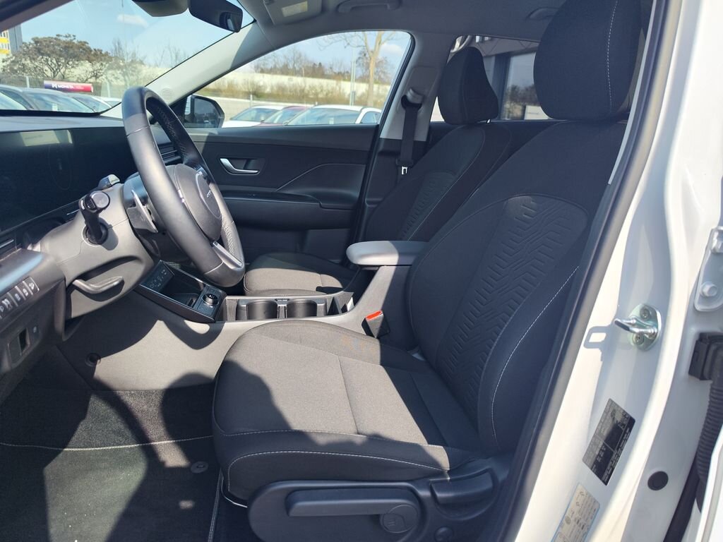 Hyundai Kona SUV / Terénní 1,6 l 102 kw