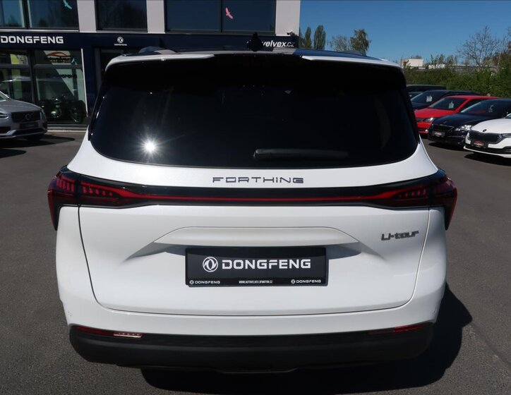 Dongfeng U-Tour MPV 1,5 l 130 kw