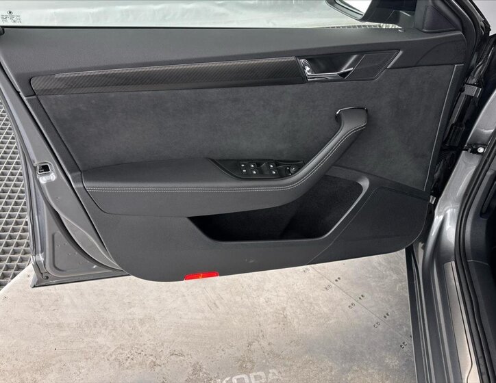 Škoda Superb Kombi 2,0 l 140 kw