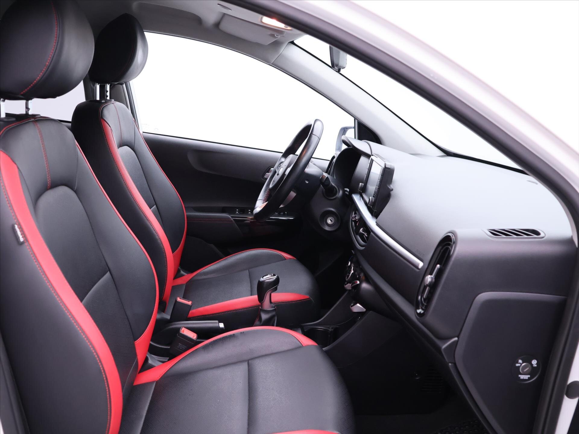 KIA Picanto Hatchback 998,0 73 kw