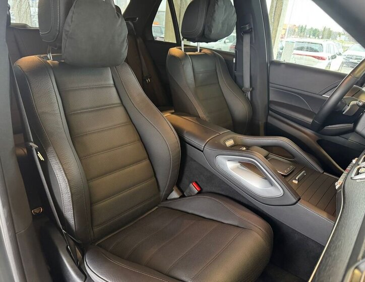 Mercedes-Benz GLE 11