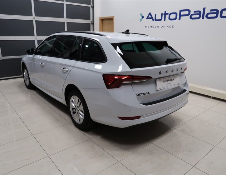 Škoda Octavia Kombi 2,0 l 85 kw
