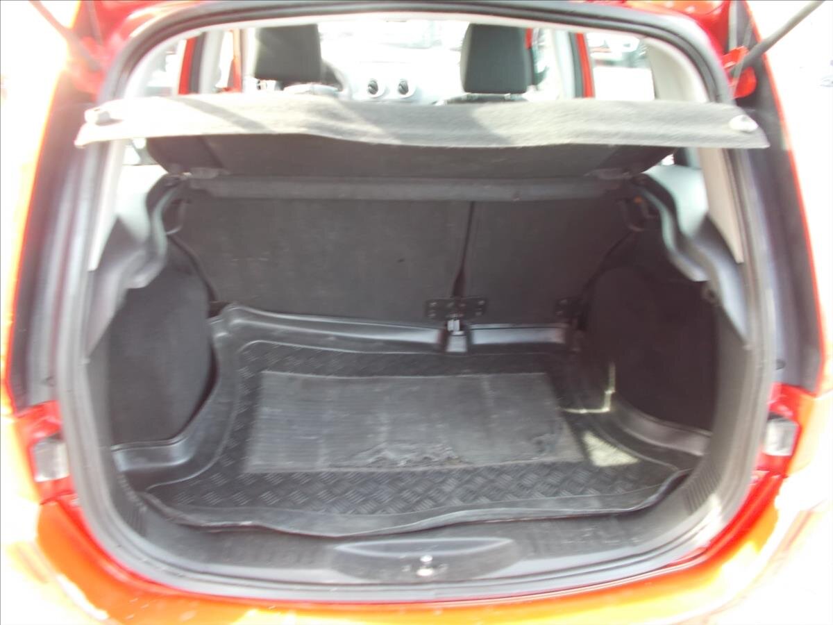 Ford Fusion Kombi 1,4 l 59 kw