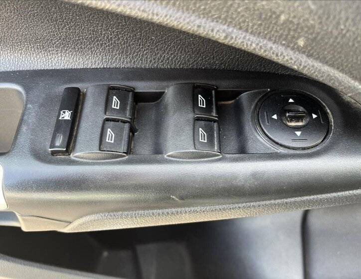 Ford Transit Connect MPV 1,6 l 85 kw