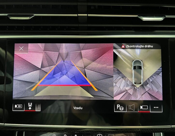 Audi SQ8 SUV / Terénní 4,0 l 373 kw