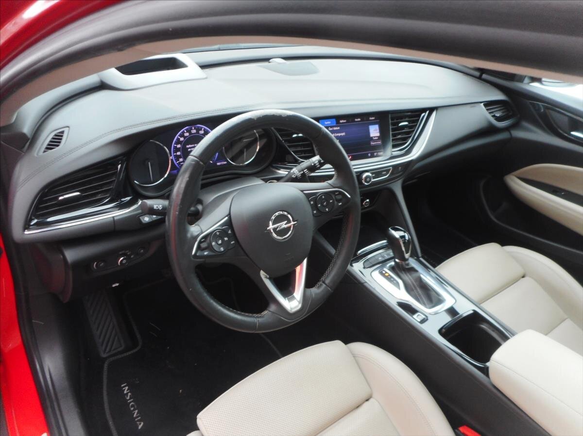 Opel Insignia Kombi 2,0 l 125 kw