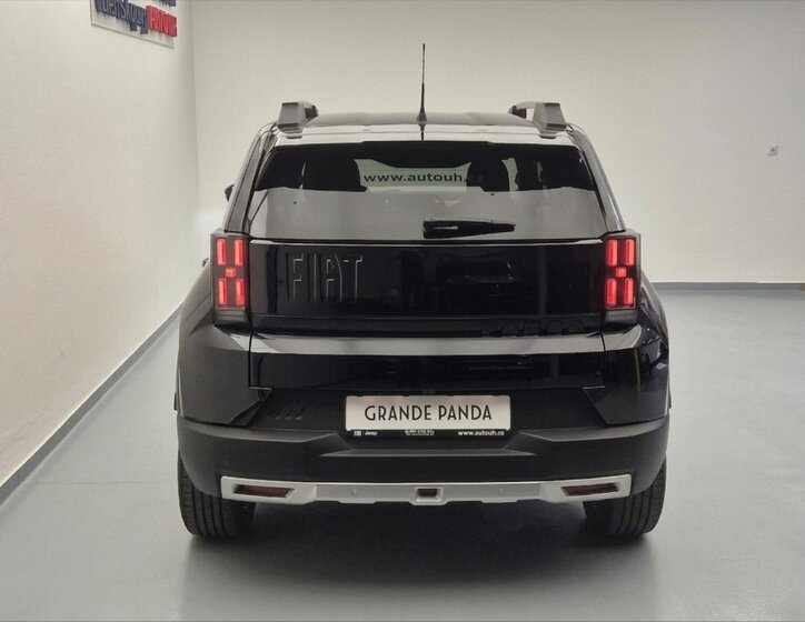 Fiat Grande Panda Hatchback 1,2 l 81 kw