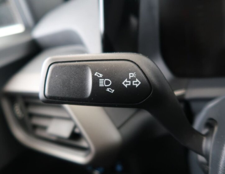 Ford Tourneo Courier VAN / Minibus 999,0 91 kw