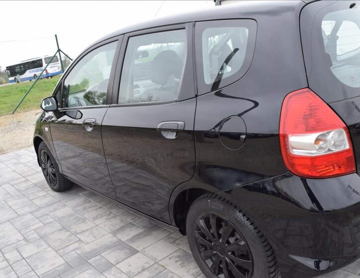 Honda Jazz Hatchback 1,2 l 57 kw