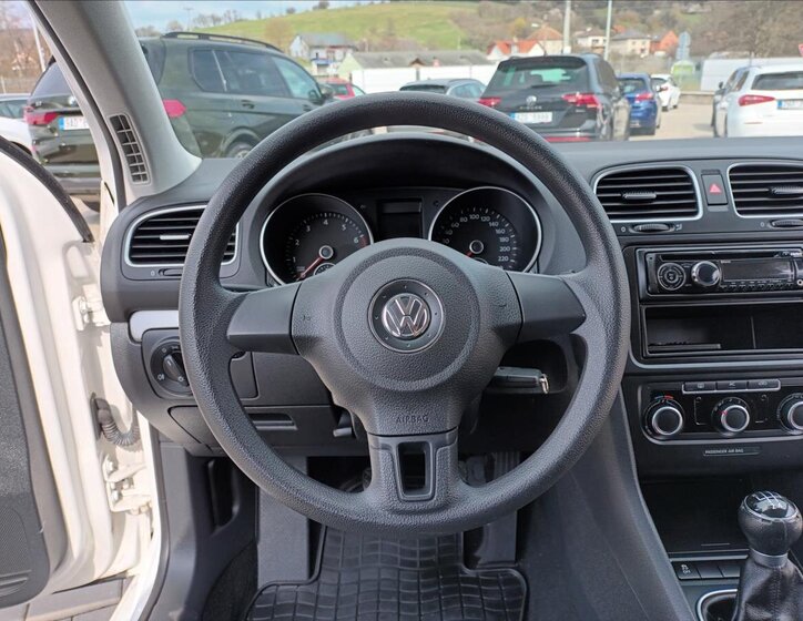 Volkswagen Golf Hatchback 1,4 l 59 kw