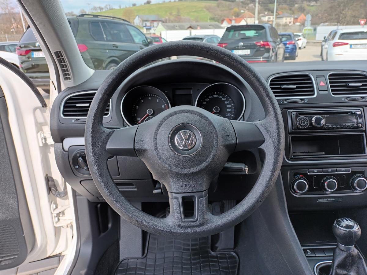 Volkswagen Golf Hatchback 1,4 l 59 kw