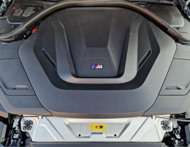 BMW i4 Sedan / Limuzína 0,0 400 kw