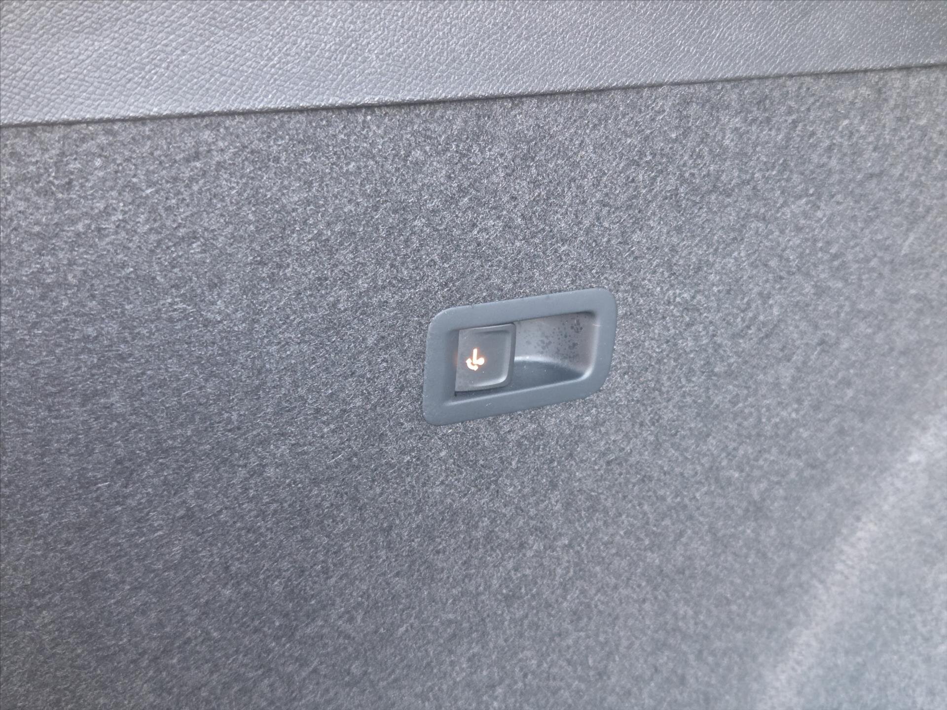 Cupra Formentor SUV / Terénní 2,0 l 140 kw