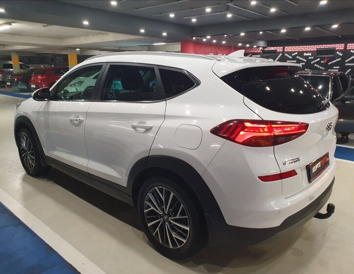 Hyundai Tucson SUV / Terénní 1,6 l 100 kw