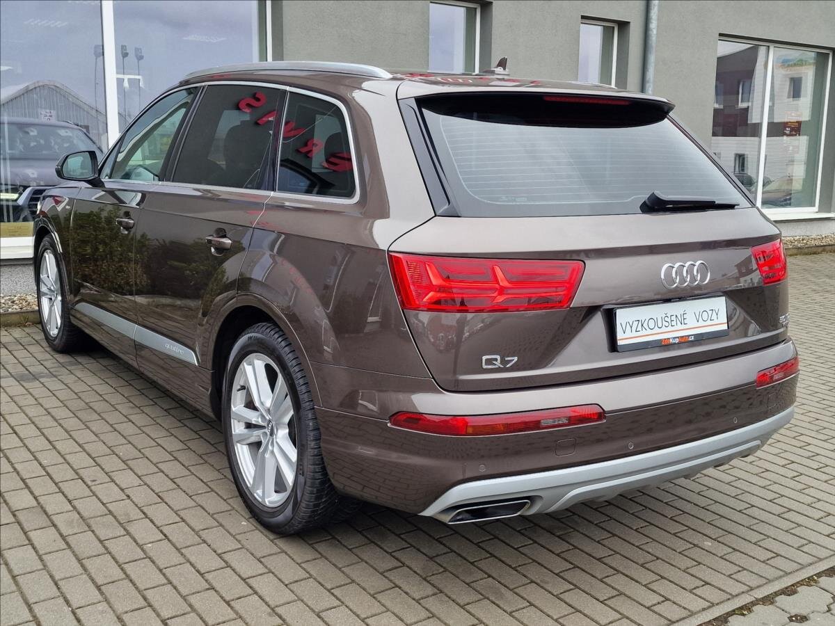 Audi Q7 SUV / Terénní 3,0 l 210 kw