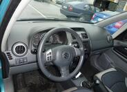 Suzuki SX4 11