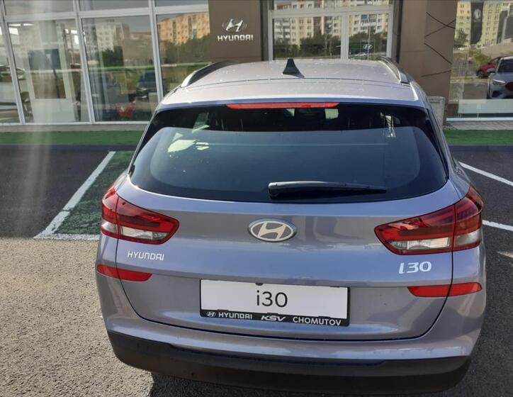 Hyundai i30 11