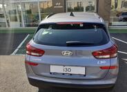 Hyundai i30 11